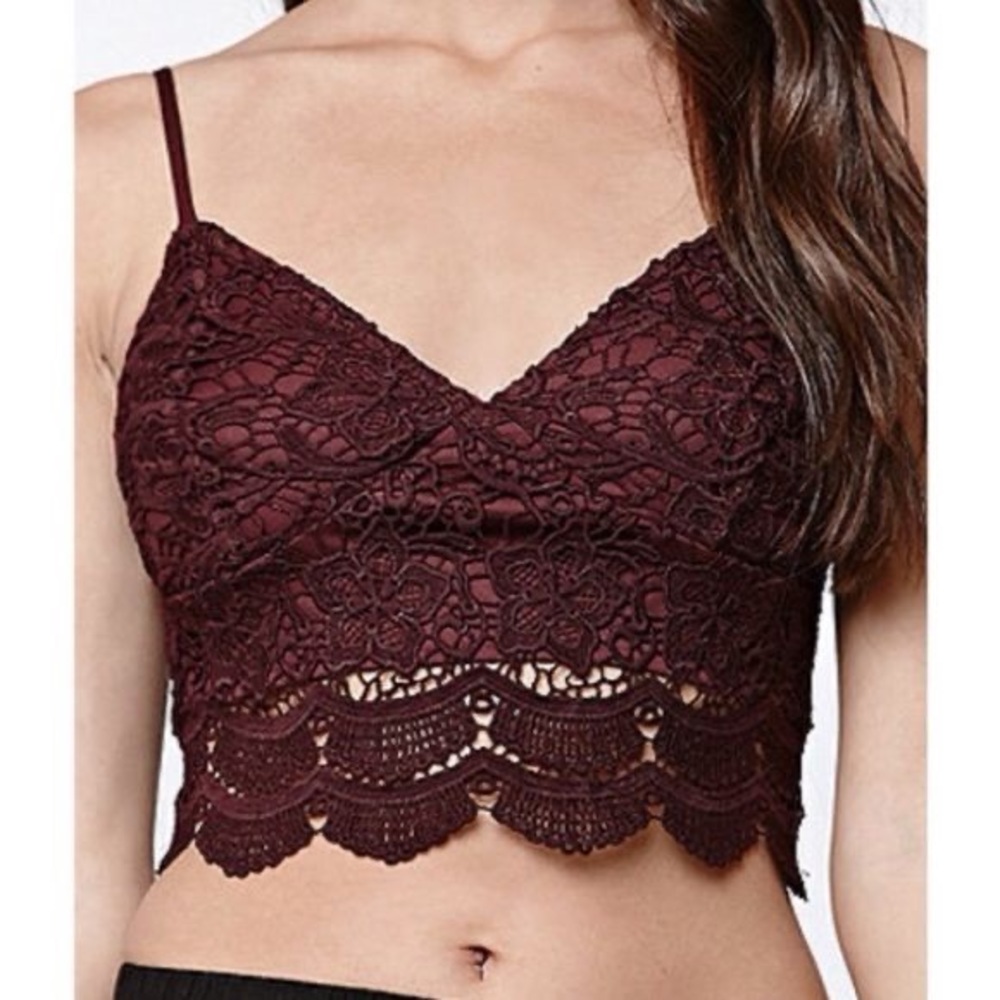 LA hearts lace crop top
